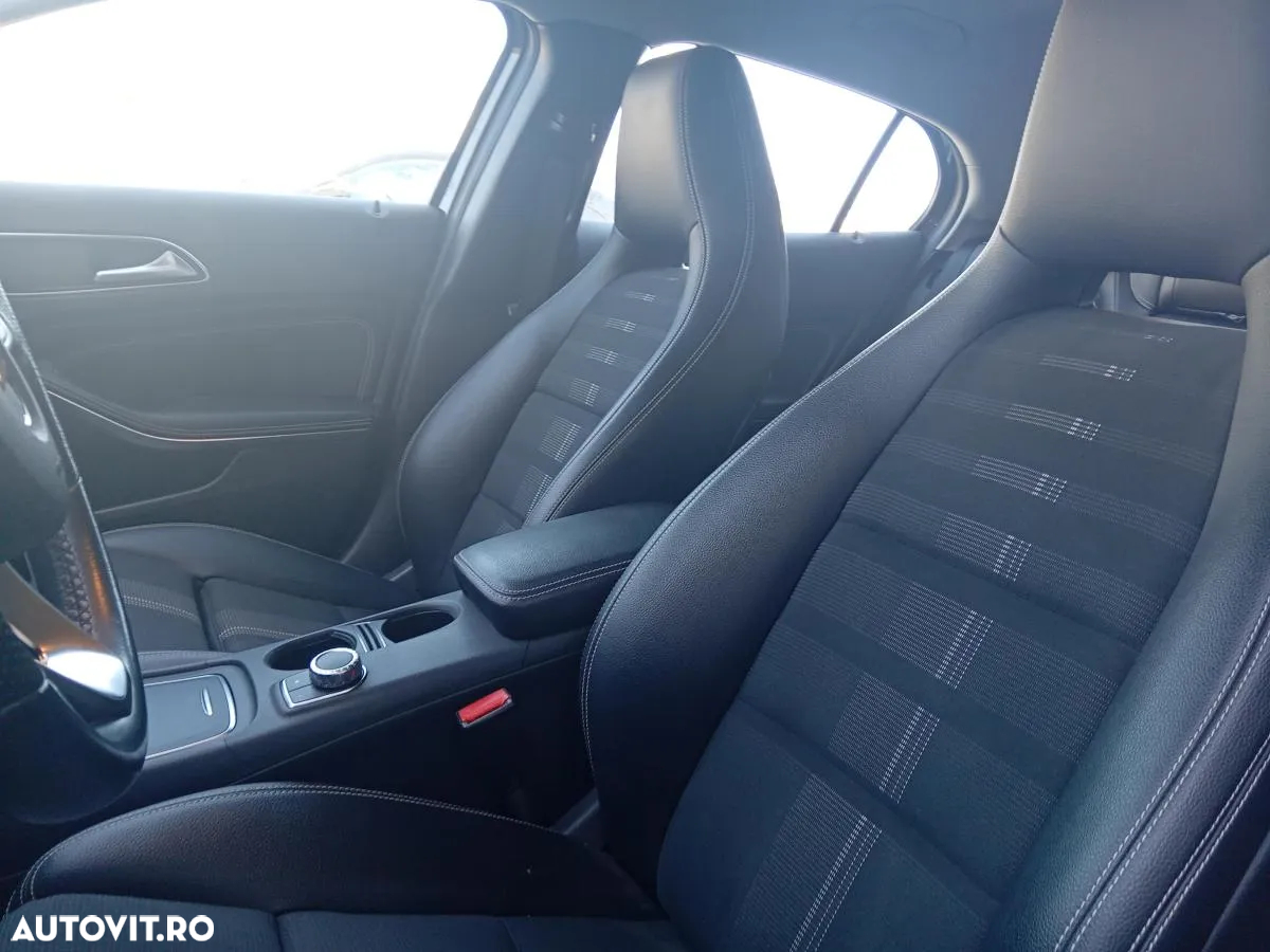 Mercedes-Benz GLA 200 d 4MATIC Aut. - 11