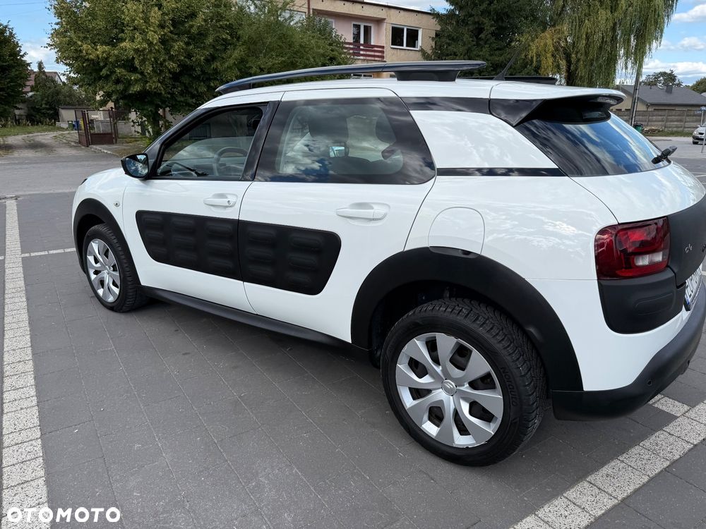 Citroën C4 Cactus BlueHDi 100 Stop&Start Live - 28