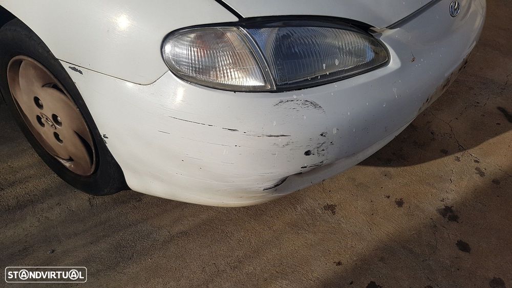 PARA-CHOQUES FRONTAL HYUNDAI LANTRA II 1997 - 4