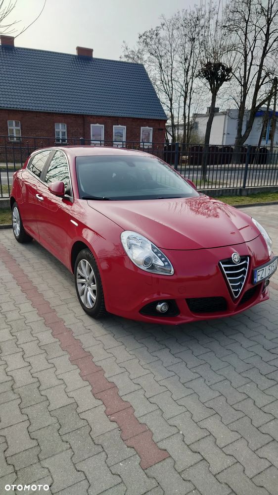 Alfa Romeo Giulietta 2.0 JTDM 16V Super - 4