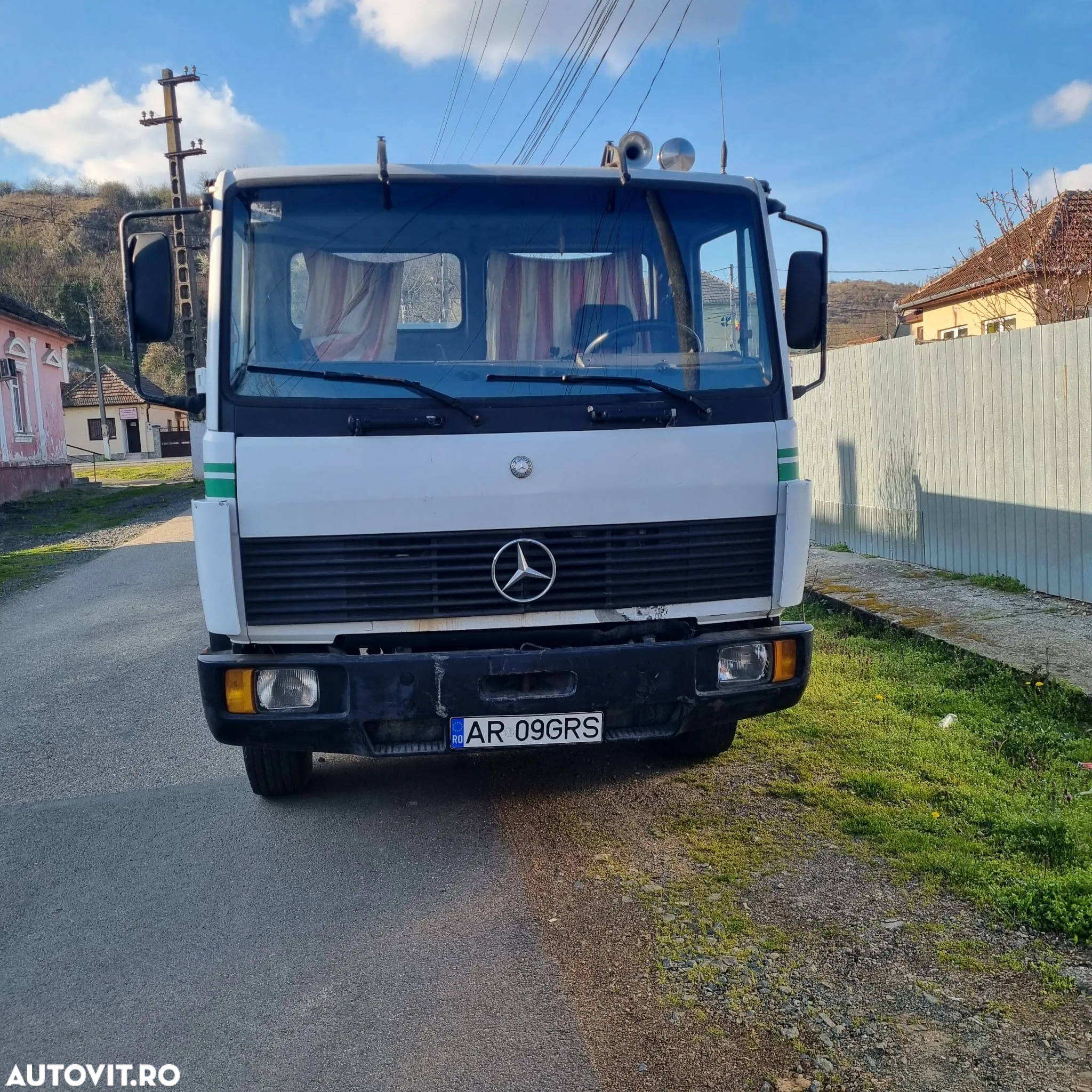 Mercedes-Benz 814 - 3