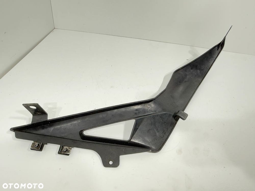 Wypełnienie Aprilia RS4 50 - 3