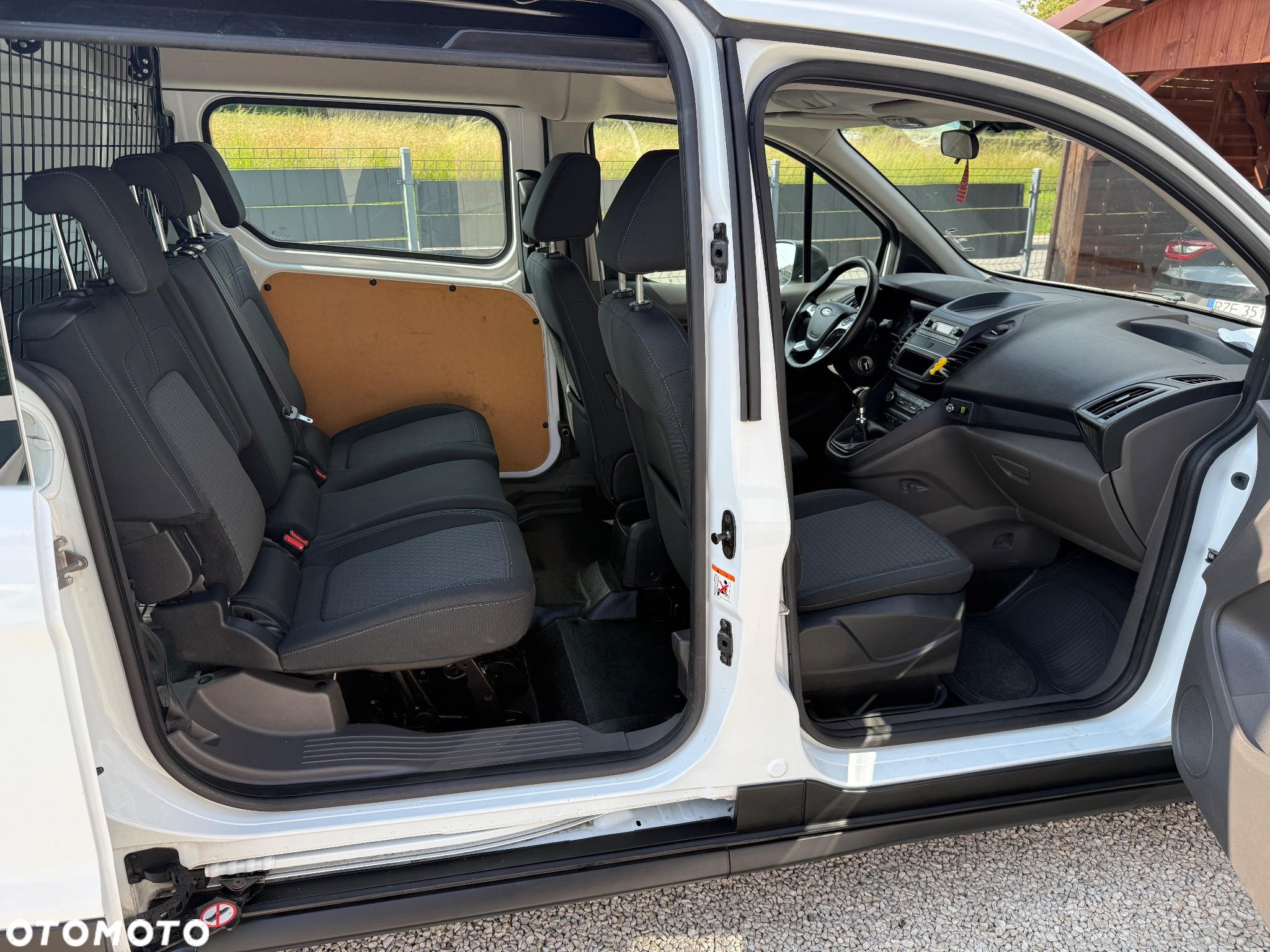 Ford Transit Connect - 10