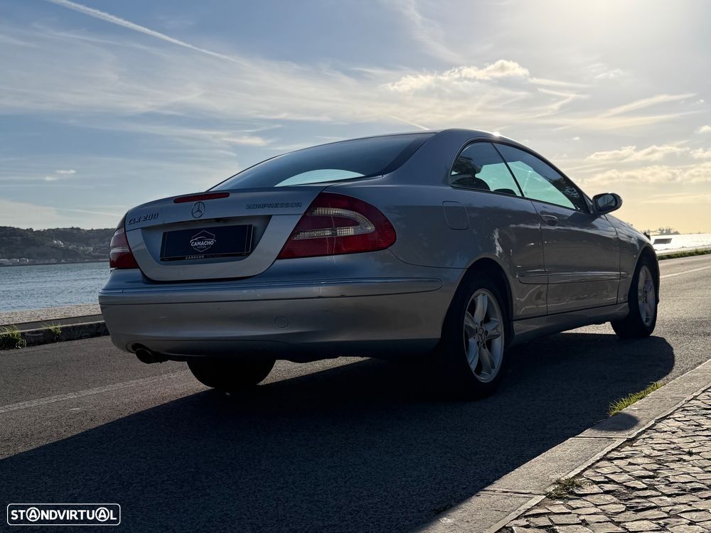 Mercedes-Benz CLK 200 Avantgarde - 20