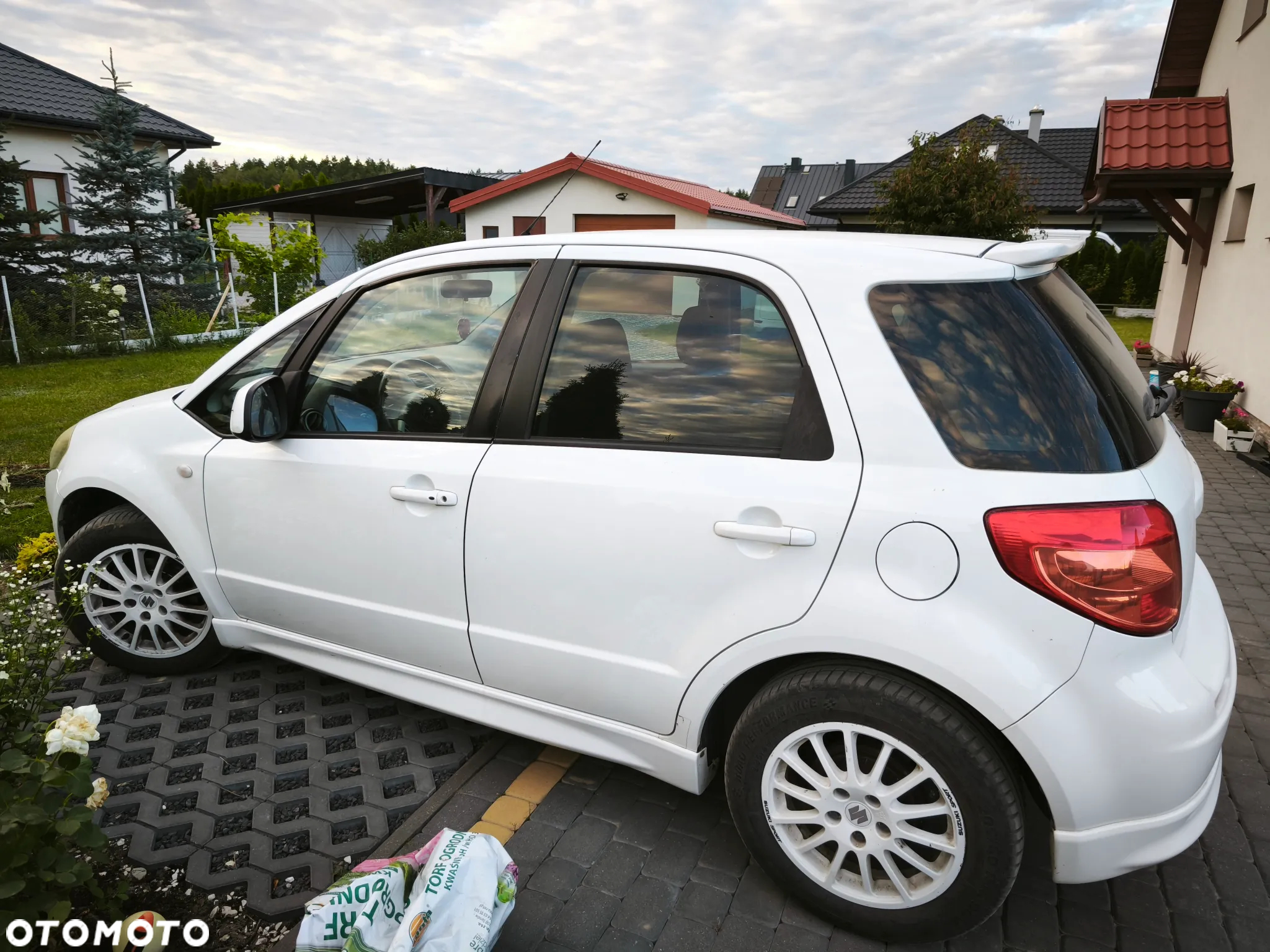 Suzuki SX4 1.6 GLX / Comfort - 2