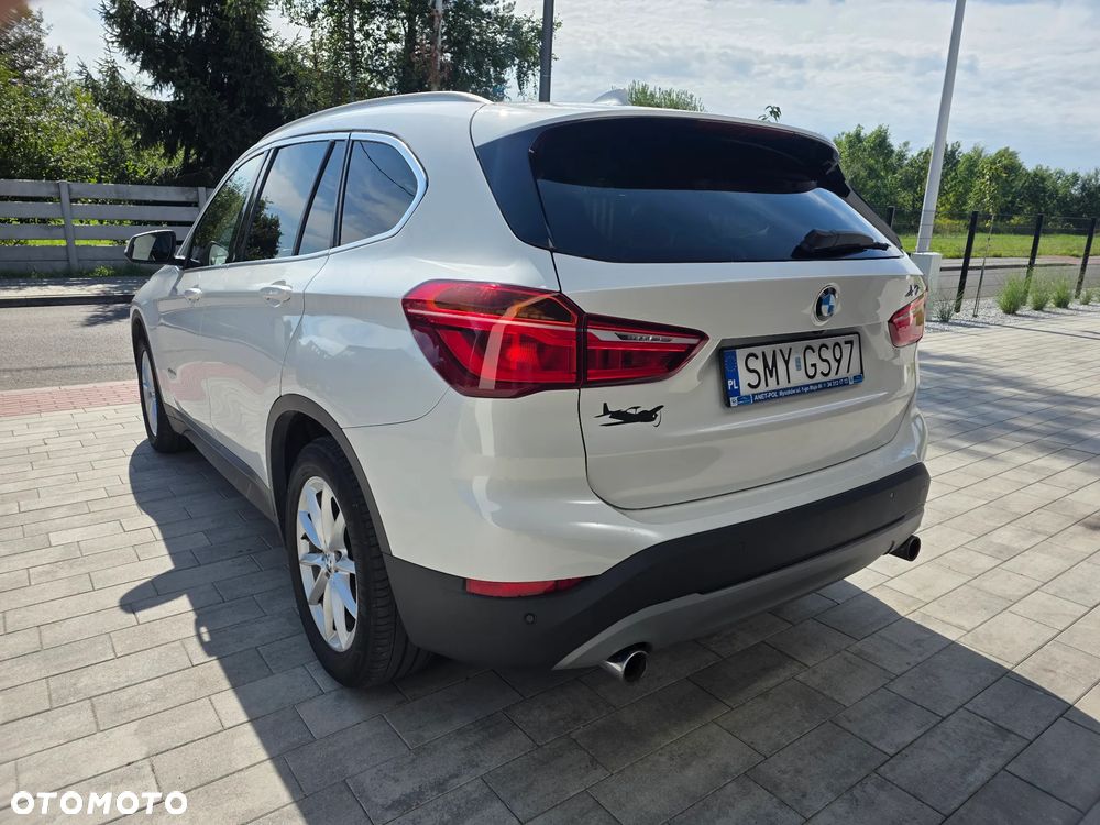 BMW X1 - 4