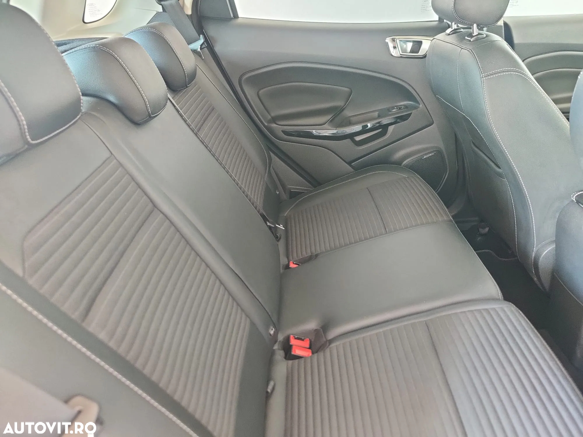 Ford EcoSport 1.0 EcoBoost Titanium - 26