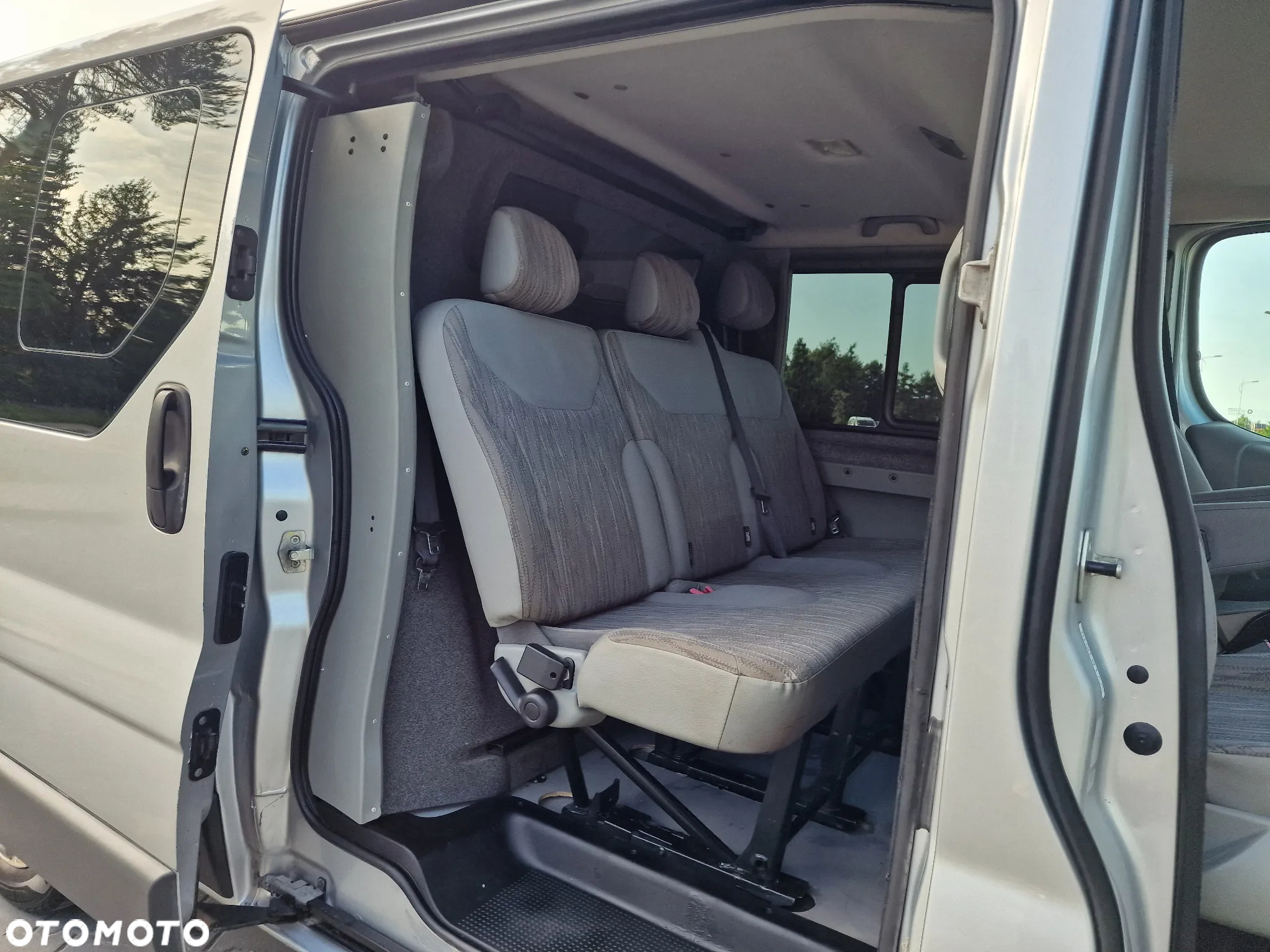 Renault Trafic - 19