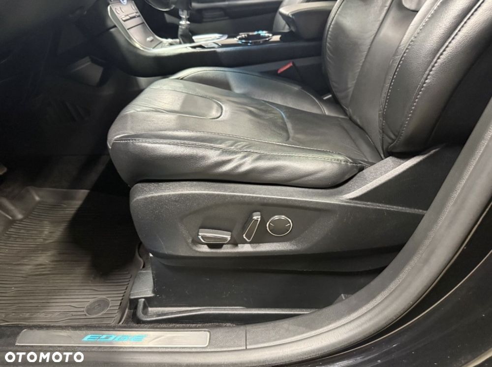 Ford Edge - 11