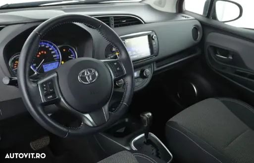 Toyota Yaris 1.5 VVT-i HSD Bi-Tone G&B - 15