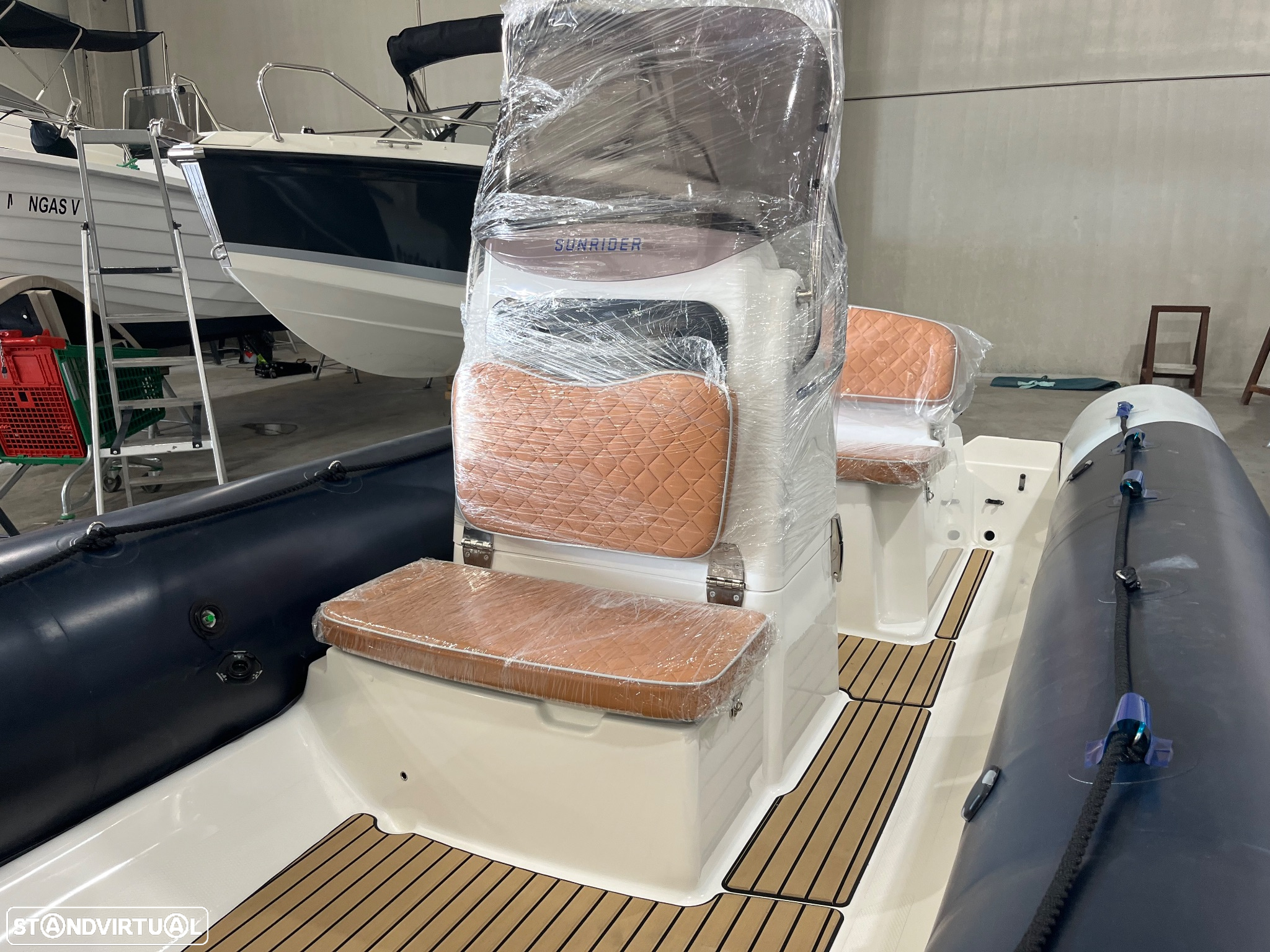 Bombard 550 Blue Story Hypalon - 12