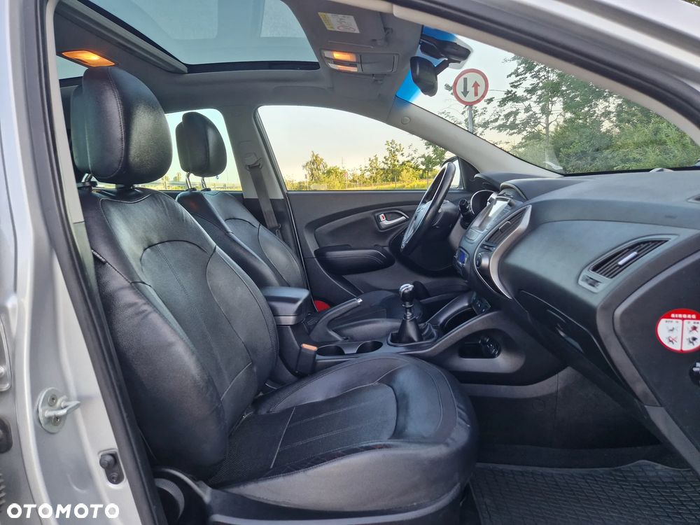 Hyundai ix35 2.0 GDI Premium 4WD - 19