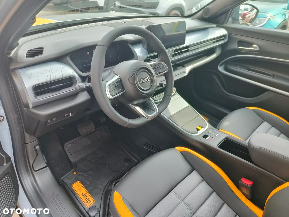 Jeep Avenger 1.2 T3 mHEV The North Face 4xe eDCT6 - 9