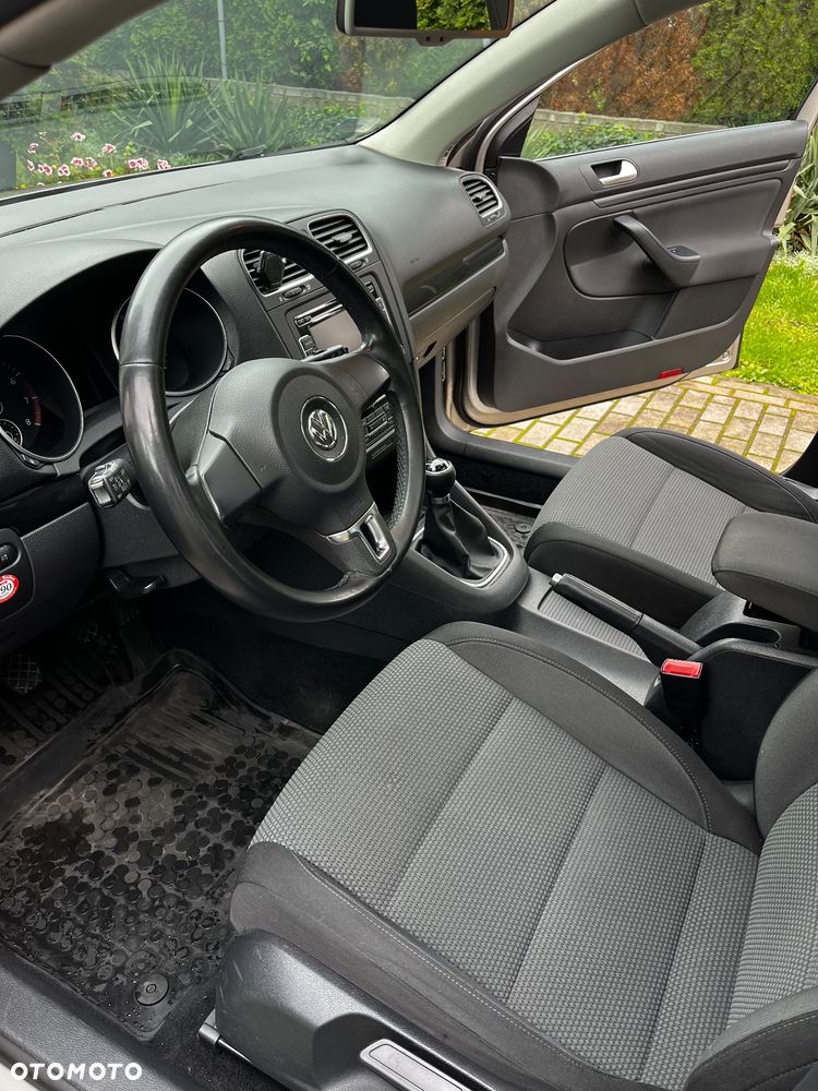 Volkswagen Golf - 13