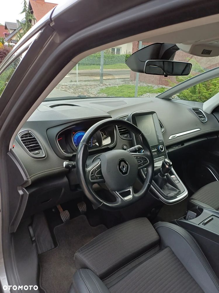 Renault Scenic 1.6 dCi Energy Dynamique - 9