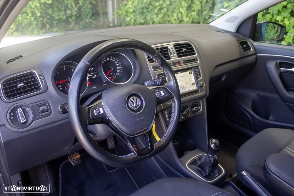 VW Polo 1.4 TDi Confortline - 12