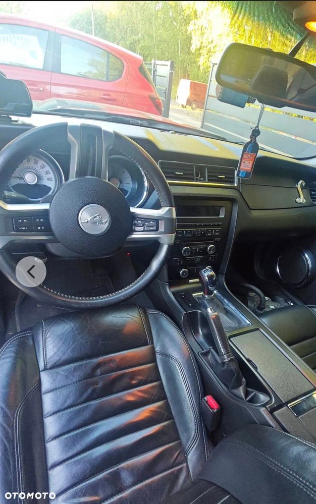Ford Mustang - 17