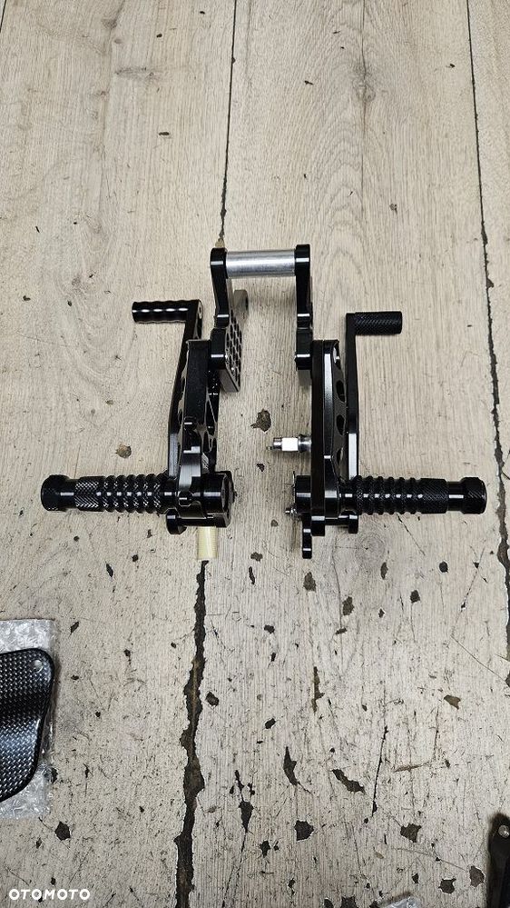 Regulowany zestaw podnóżków AS31GT Gilles Tooling Kawasaki Ninja ZX-10R - 13