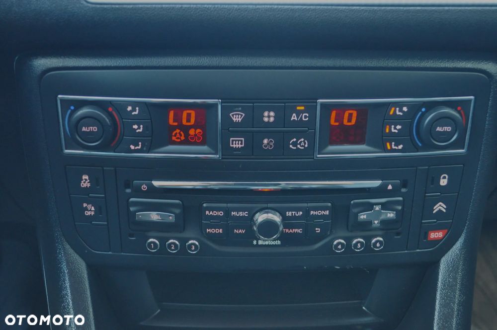 Citroën C5 HDi 165 FAP Exclusive - 20