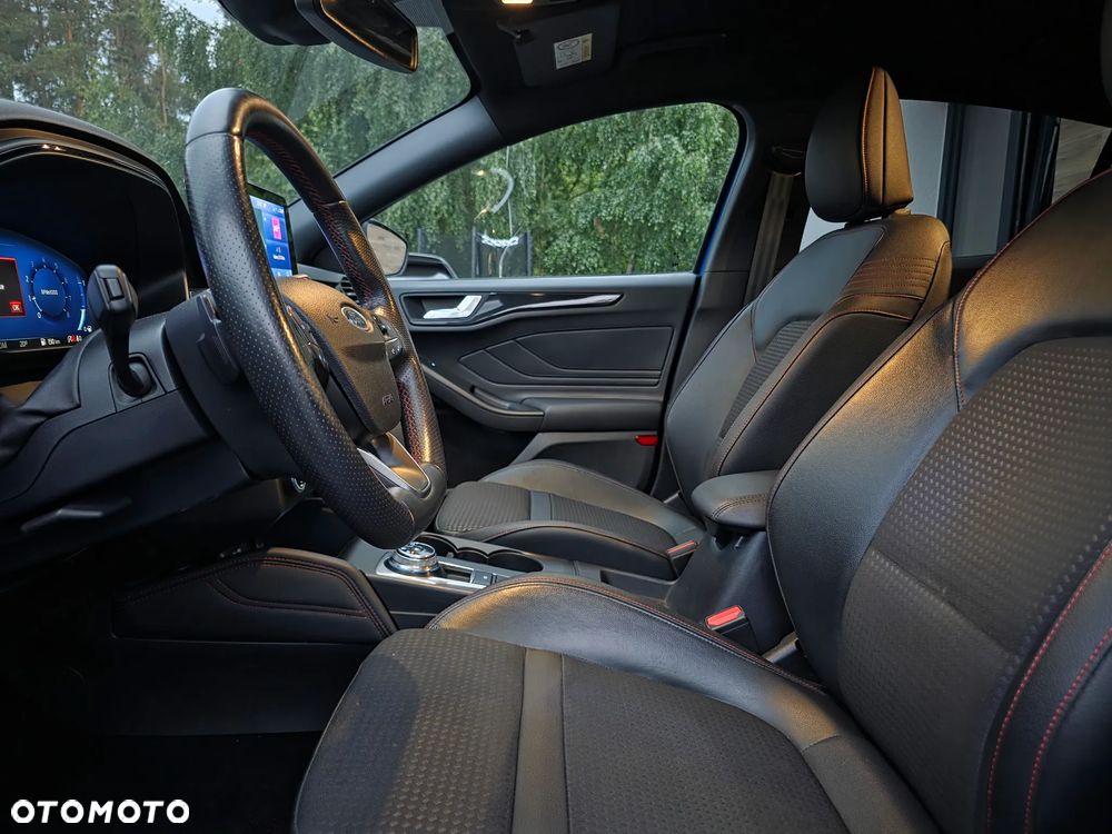 Ford Focus 1.0 EcoBoost mHEV ST-Line Style - 8