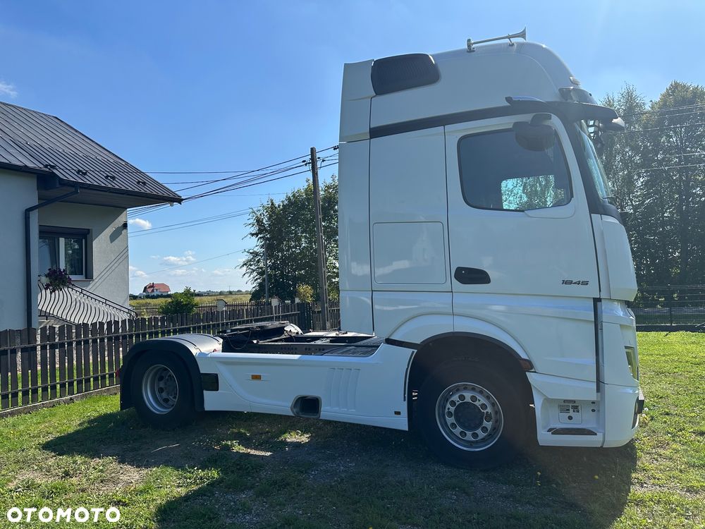 Mercedes-Benz Actros 1845 LS Giga Space Retarder z Niemiec - 5