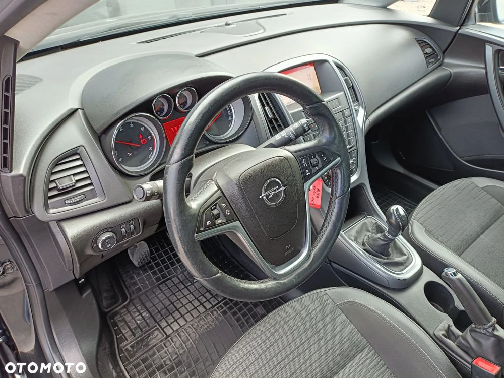 Opel Astra - 9