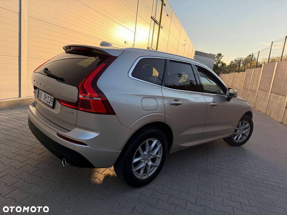 Volvo XC 60 T4 Geartronic Momentum Pro - 4