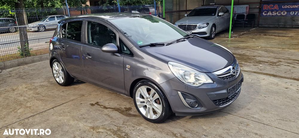 Opel Corsa 1.4 16V Edition - 4