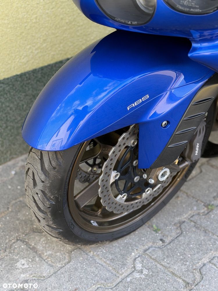 Kawasaki ZZR - 30