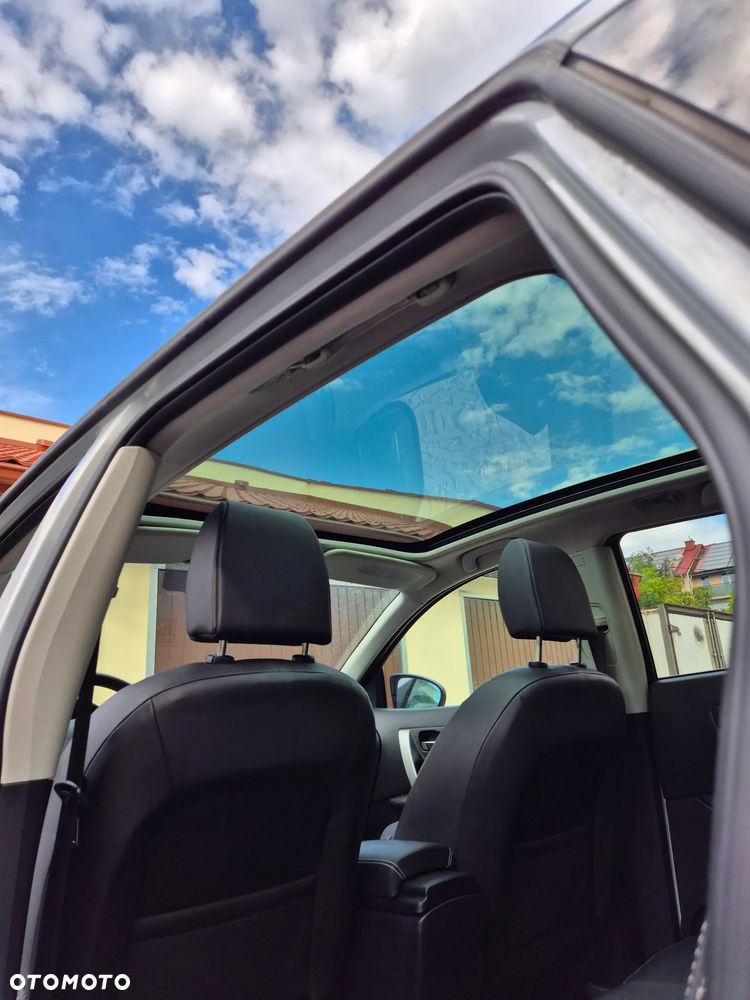 Nissan Qashqai 2.0 dCi Tekna EU5 - 15
