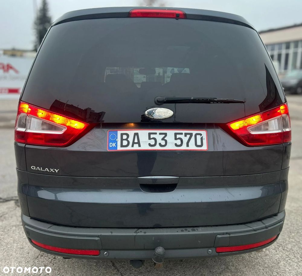 Ford Galaxy - 4