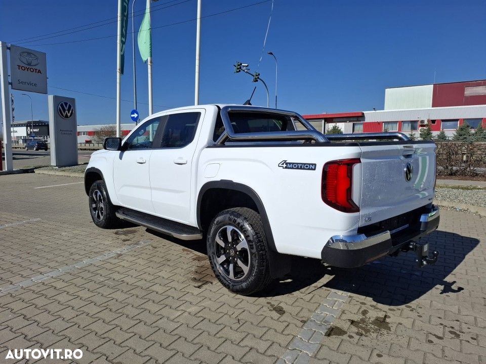 Volkswagen Amarok - 11