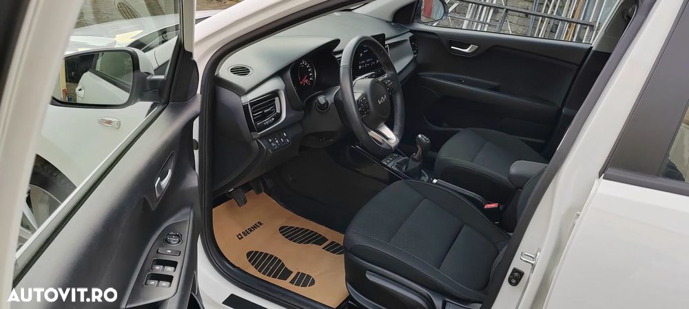 Kia Rio 1.0 T-GDI 100 Spirit - 8