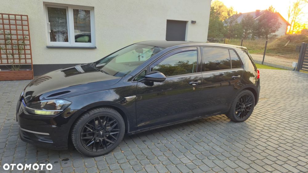 Volkswagen Golf VII 1.5 TSI BMT Comfortline - 2
