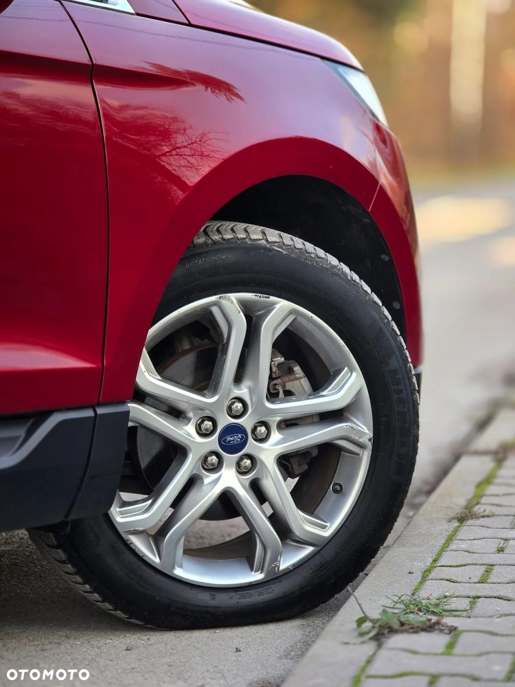 Ford Edge 2.0 TDCi Bi-Turbo 4x4 Titanium - 37