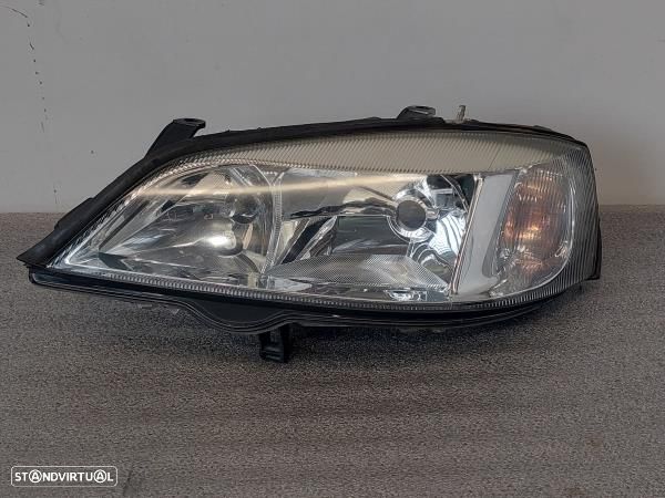 Otica / Farol Esq Opel Astra G Hatchback (T98) - 1