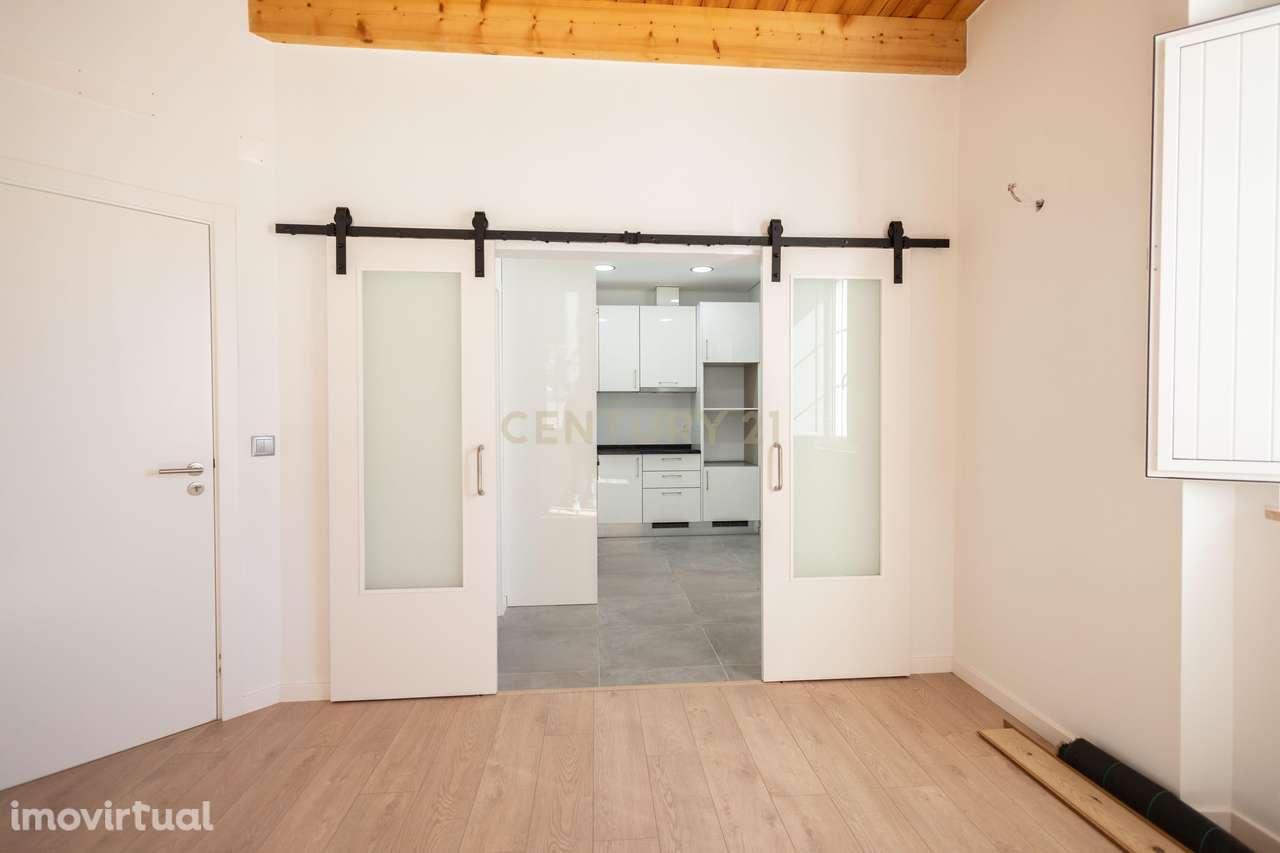 Moradia no Entroncamento - Grande imagem: 3/24