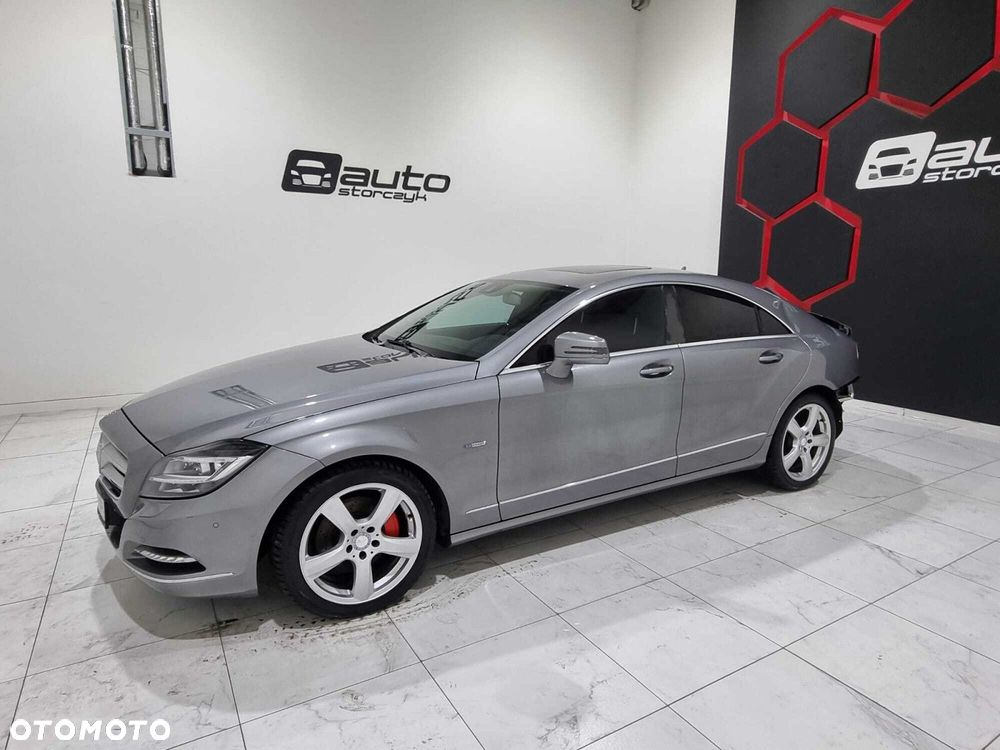 Mercedes-Benz CLS - 12