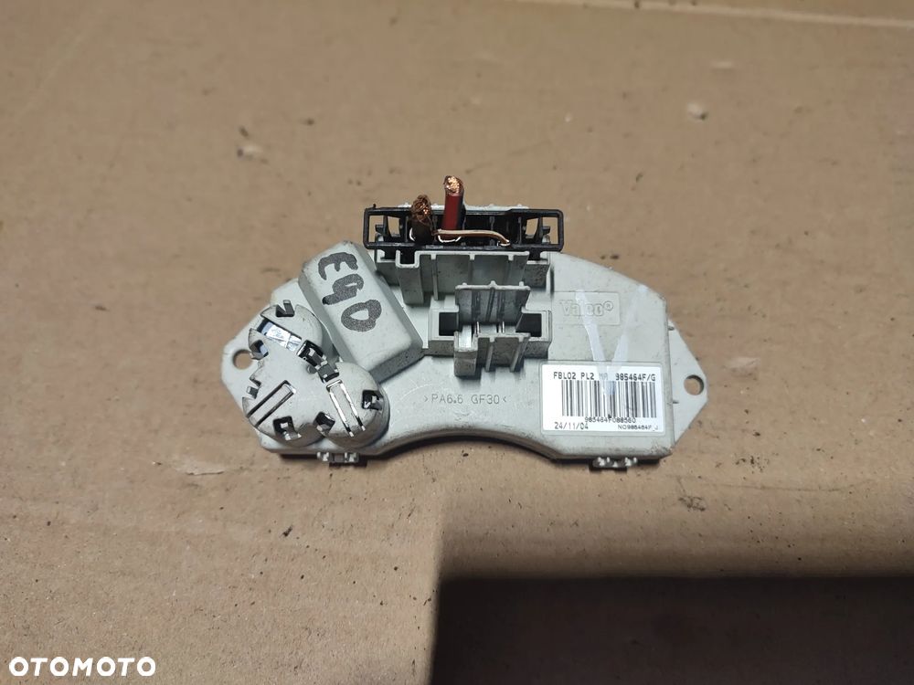 Rezystor opornik dmuchawy BMW E90  985464F - 2