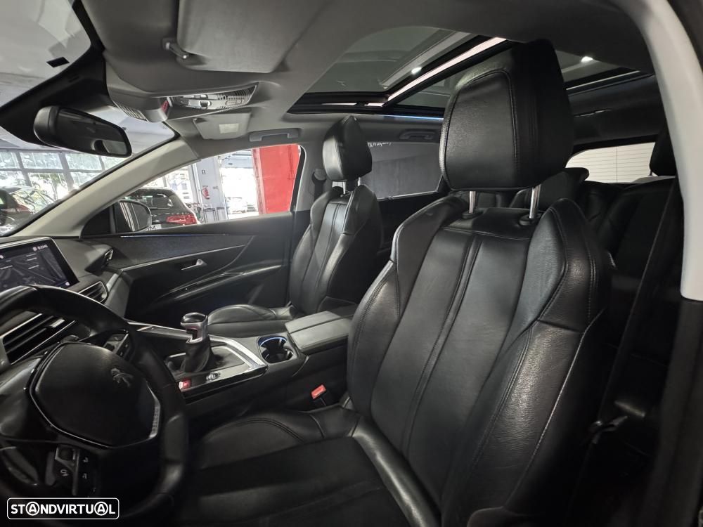Peugeot 5008 1.6 HDi Allure J18 - 28
