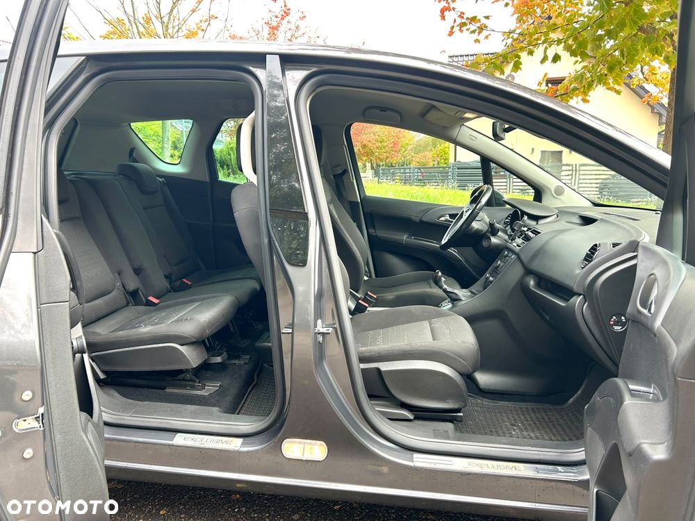 Opel Meriva - 10