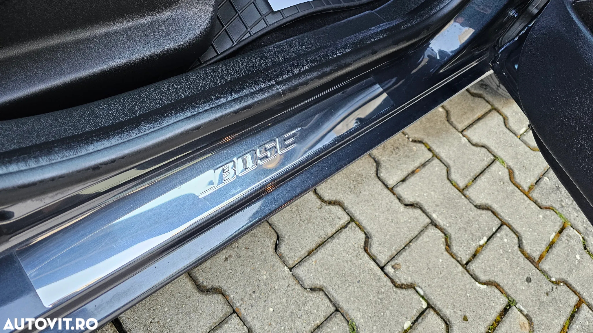 Renault Megane ENERGY TCe 130 EDC BOSE EDITION - 23