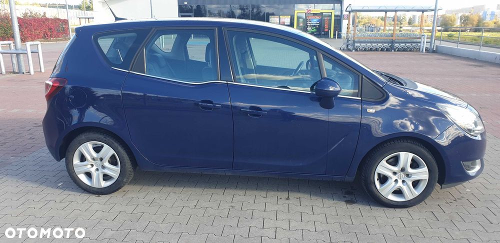 Opel Meriva - 2