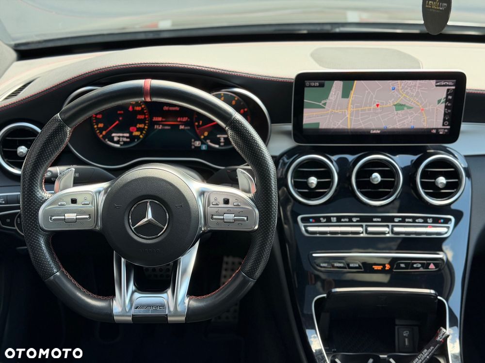 Mercedes-Benz Klasa C AMG 43 4Matic 9G-TRONIC - 23