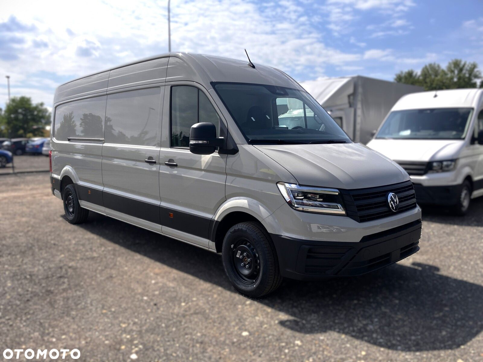 Volkswagen Crafter 35 2.0 TDI 177 KM L4H3 4MOTION - 3