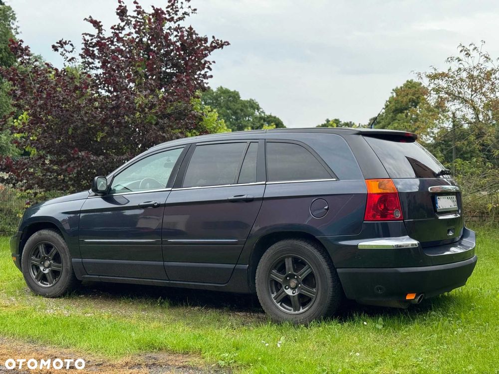 Chrysler Pacifica - 1