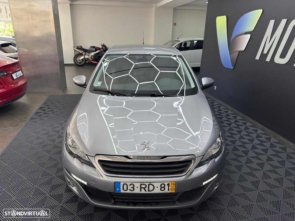 Peugeot 308 1.2 PureTech Style J17 - 3