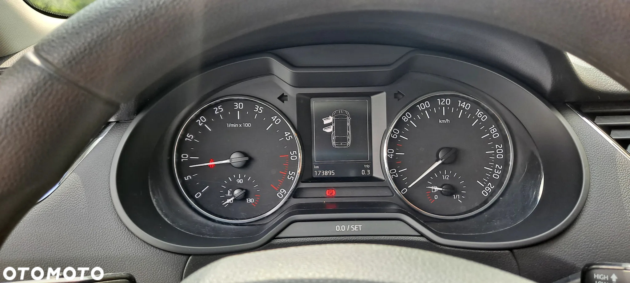 Skoda Octavia Combi 1.6 TDI GreenLine - 8