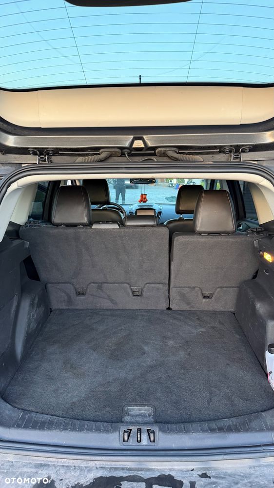 Ford Escape - 8