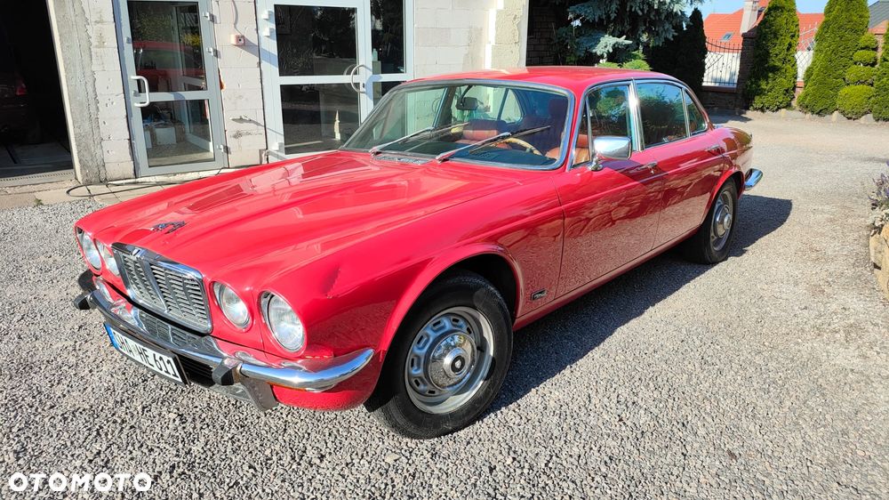 Jaguar XJ - 6